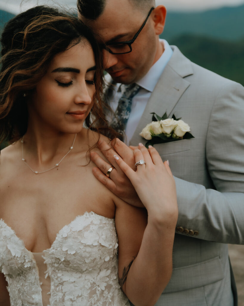 C+C-74 Adventurous elopement in the Adirondack Mountains